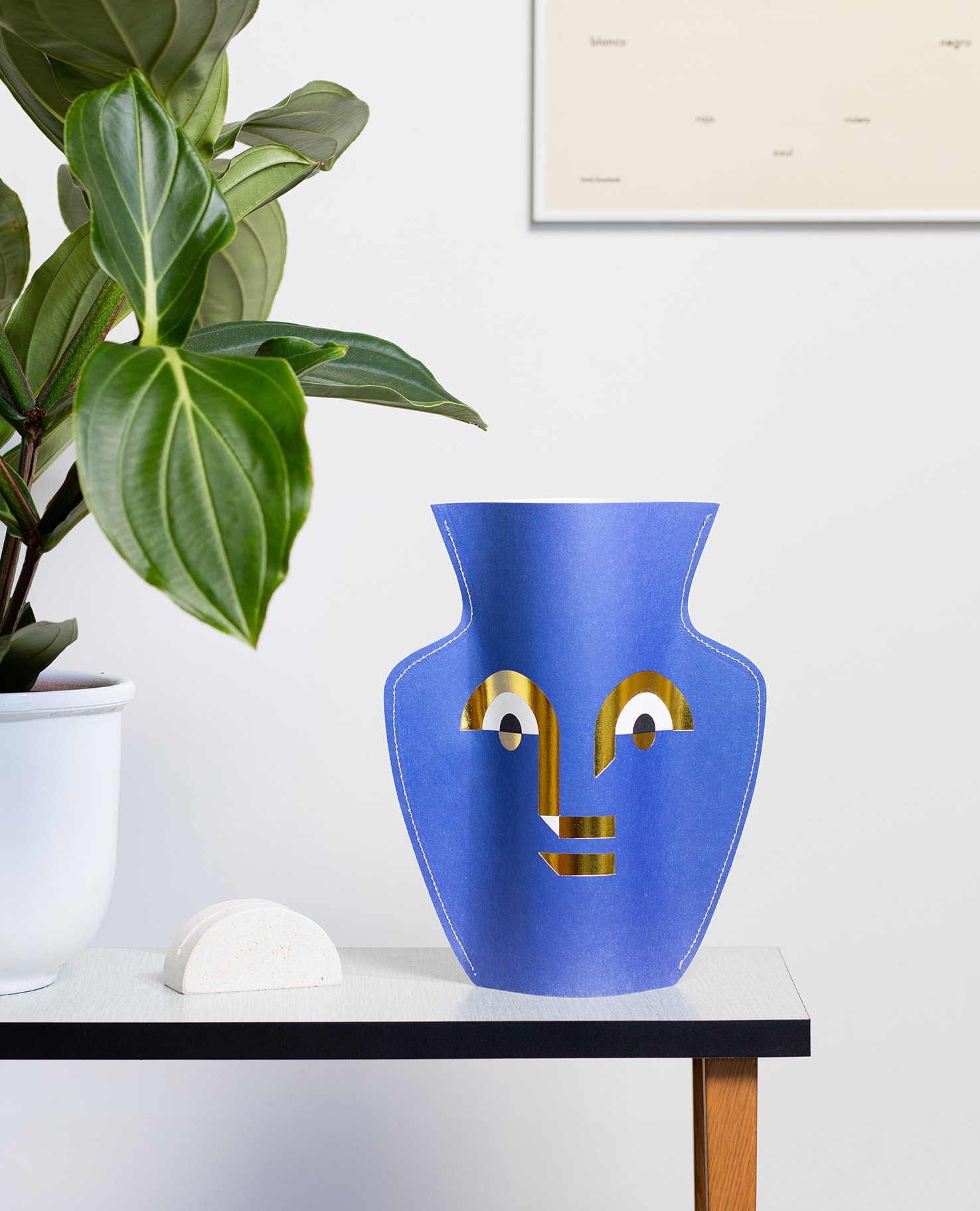 Paper vase Apollo